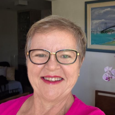 Tânia Regina Teixeira Munari
